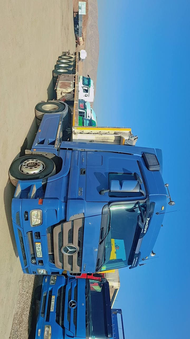 بسم الله الرحمن الرحيم 
النوع السياره . مارسدس اكتروز تاك ويل دبل قماره تريله فلات  4 محور دبل تاير 
موديل  2012. حجم محرك .18.46
مواصفات . تبريد . ريتايدر.5 طقات .  ثلاجه . داخل . توماتيك عرجه . محور قصير 
عربانه 4 محور شاكر حداد . موديل 2021 . طخم تاير 
كير محرك اكسن قماره شاصي . صبغ مكفول كفاله عامه . شرط 
رقم سنويه جديد تحويل مباشر . رقم سليمانيه 
السعر 615 . معا مجال 
عنوان معرض هوار . طريق دهوك موصل جمبور . عميريه 
***********
***********
