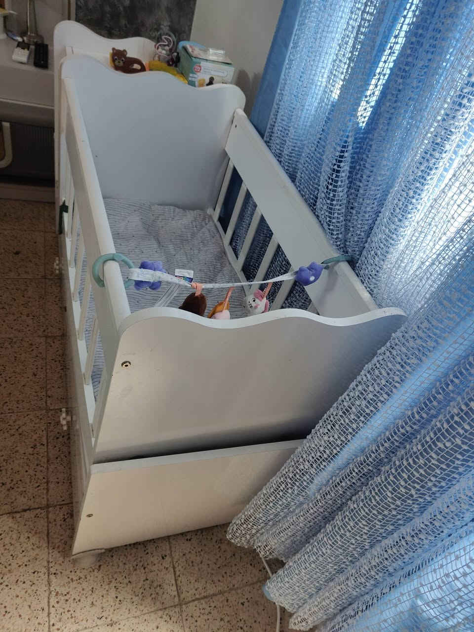 جرباية طفل للبيع نظيفة وحالتها ممتازة، استخدام خفيف. السعر 75 ألف دينار. للتواصل خاص.


**إذا كنت صاحب هذا الإعلان وتريد حذفه لأي سبب، رجاءا أرسل رسالة إلى الدعم الفني**