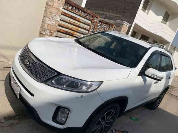 سلام عليكم 
سورنتو 2015 للبيع سياره بيه شكم قطعه صبغ اني اكلك حزام
واكفلك صندوق وبنيد وقماره وكير ومحرك وتبريد 
ماشيه 290كيلو صدر امامي خلفي جديد  السياره فول 1/1ماعدا البنوراما 
تحويل مضمون سنويه 2027تنتهي
السعر مناسب 135$وبيه مجال 
***********
