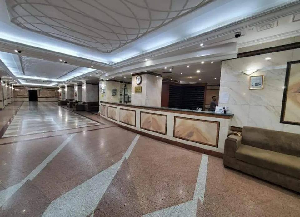 رمـضــ420$ــــان هــل وبالخيــر طــل 🌙🎁🎁🎊
استعد بهـذا  الشهر الفضيل ابراج الجنــادرية مـ🚶🏼‍♂️ـشـ🚶ـي 🕌🕋
عروض رمضانية  فندق قريب جدا 10 أمتار عن ساحة الحرم😍 🪂
هالمره. عمرة شهر رمضان. كاملة فقط 420 دولار🔥
يعني هذا العرض ما راح تلگاه بشركة غير شركتنا
مجموعة ارض الفرات للخدمات العامه والحج والعمرة  
يعني رحلة 40 يوم ☄⚡🔥
تطلع عليك شعبـــ415$ــان بـ 415دولار
تطلع عليك رمضــ420$ــان بـ 420 دولار
تطلع عليك شـــــ415$ـــوال بـ 415 دولار
كلهن  1250$دولار يعني ثنعش ورقات وخمسين دولار
 نستلم الجوازات. من اليوم لغاية.❗2/5. فقط⁉
وبعد هذا التاريخ سوف يتغير عليك السعر.
سارعو بتسليم جوازاتكم قبل حجز المقاعد
للاستفسار أكثر. أتصلو بنا ع الارقام التالية
*********** واتساب
***********
***********
***********
