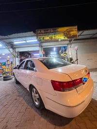سوناتا ٢٠١١ • مكينة ٢٠٠٠ • فتحة