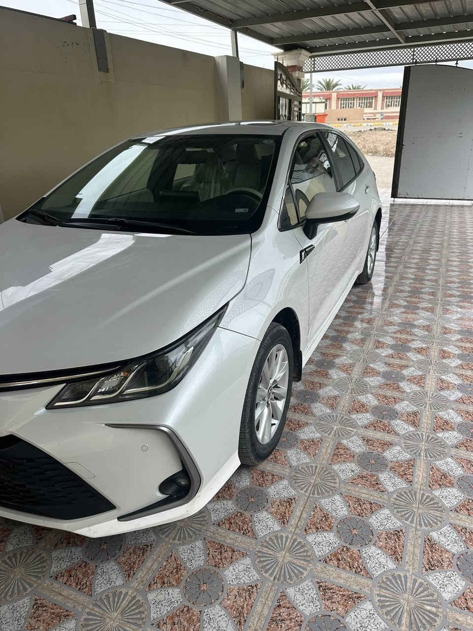 كورلا  شركة ساز موديل ٢٠٢٤ ياباني اصلي رقم أربيل ماشيه ٦٠ الف السعر ١٨٨ العنوان الرمادي 
***********
