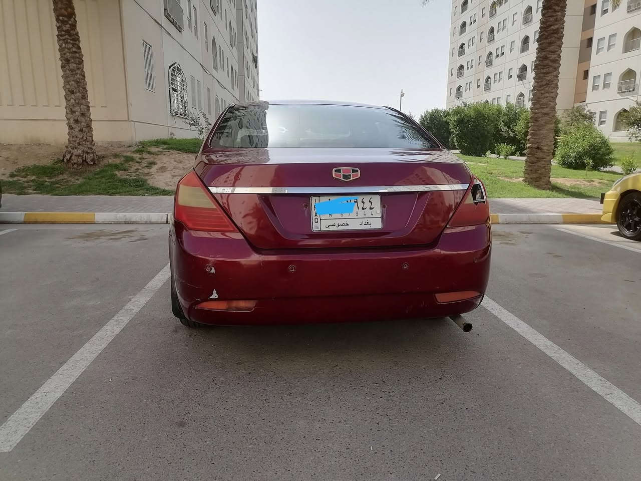 جيلي امكراند 7 محورگير ومحرك كورلا 1800 نحلة   تبريد شغال مصبوغة عام بيها معجون قمارة وتكم وبيبان وجاملغات باسمي مشروع وطني رقم بغداد العنوان مجمع بسمايه السكني رقم الهاتف ***********
