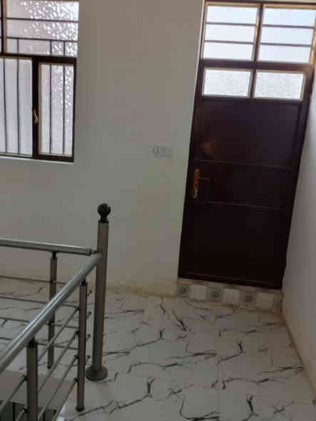 سلام عليكم 
دار للبيع مساحه 100 متر ( طابو ملك صرف )

يحتوي على 
استقبال 
ومطبخ هول 
و2 غرف نوم 
وصحيات 

متوفر كافة الخدمات 

الموقع بغداد الانتصار مقابيد مستشفى حماد شهاب طريفةق الشعب الحسينيه  
معلومات اكثر 📞📞
***********
