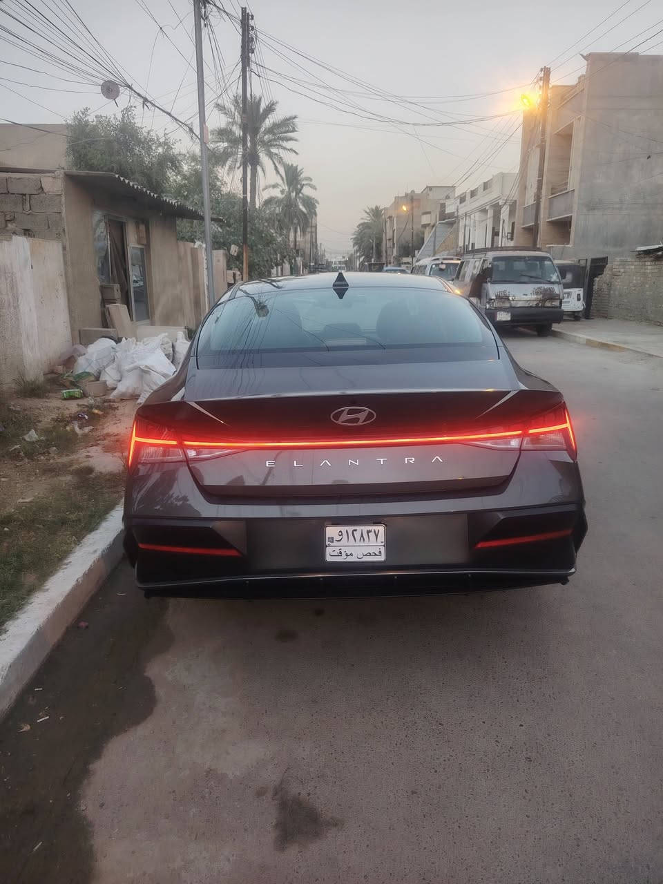 سلام عليكم
النترا رقم فحص بسمي ماشيه ٢٦
فتحه حساس امامي
حساس خلفي

كشنات تتفه تبريد 🥶
 تبريد منفصل قطعتين
قياده ذاتيه تحديد
 مسار توقف ذاتي
مري شفط٢٥ فول مواصفات
 __حادثهه
 كلش خفيف موضح بصوره
 سعر المطلوب١٥٧وبيهه مجال اي استفسار عل ***********
