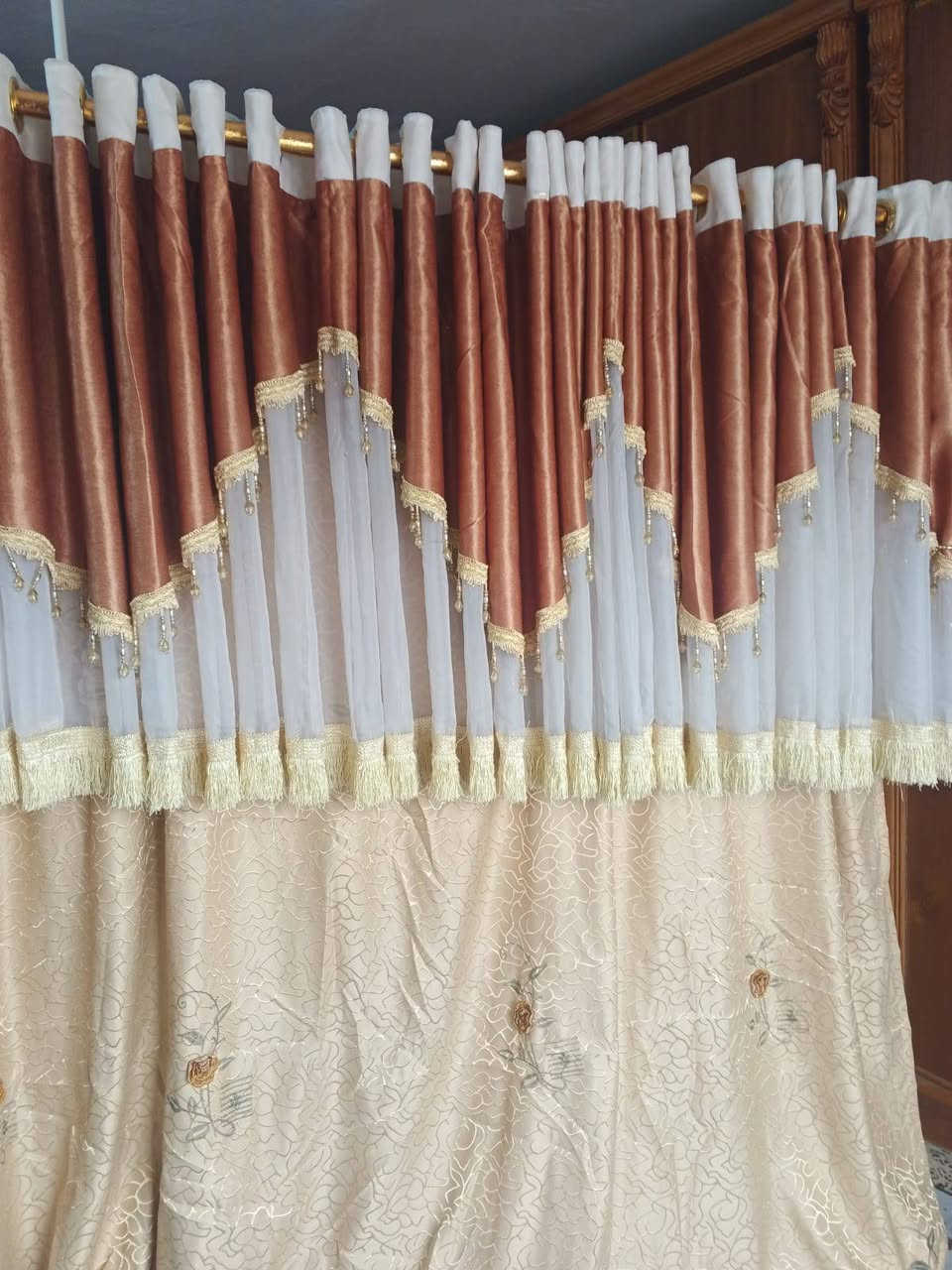 السلام عليكم
بردات للبيع العدد 5 
سعر القطعه 25 
***********
***********
