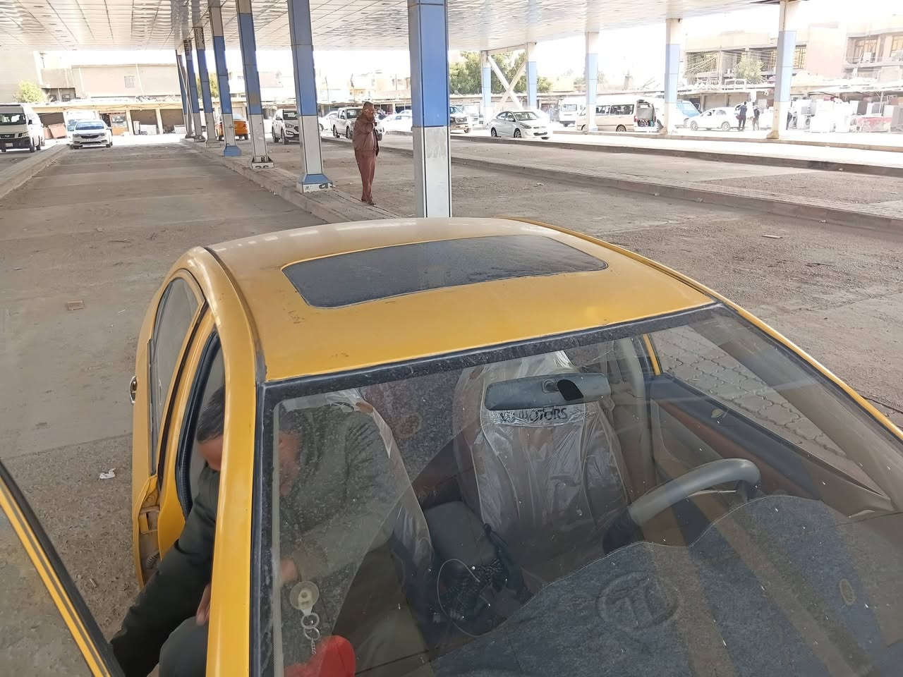 لام عليكم ليفان ٦٢٠ للبيع ٢٠١١سياره جاهزه صدر وره وكدام جديده مكينه وكير كفاله رقم بقداد مصفره تحويل مباشر ***********السعر٣٥ وبيها مجال مكان بابل سكندريه
