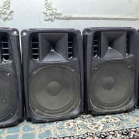 شباب سماعات للبيع دبليو 17   الستفسار 07819285974