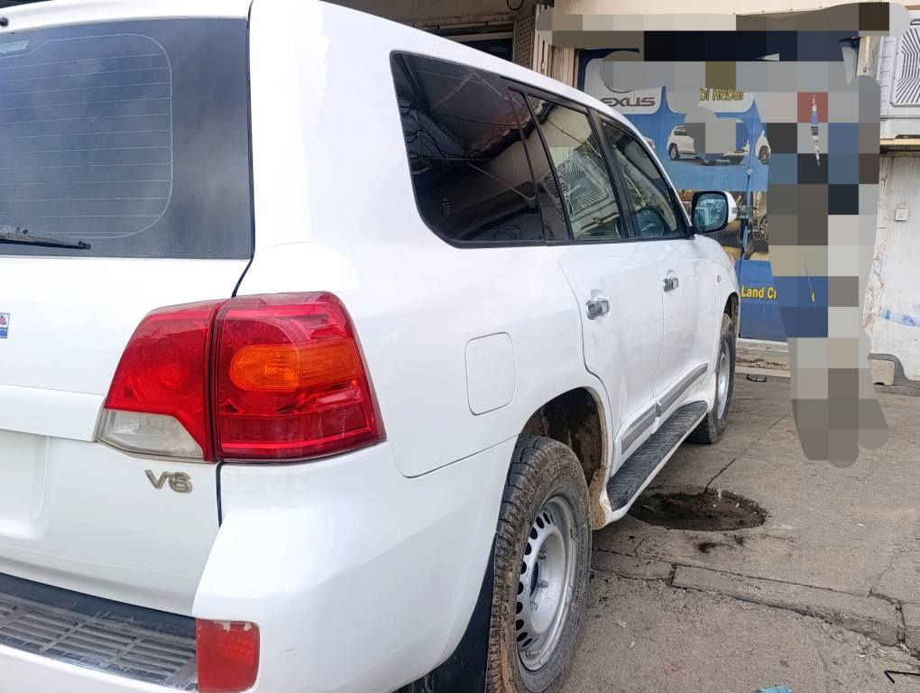 وةنةوشة 2009 بيرةقةم بو فروشتن
*********** السليمانية, العراق
