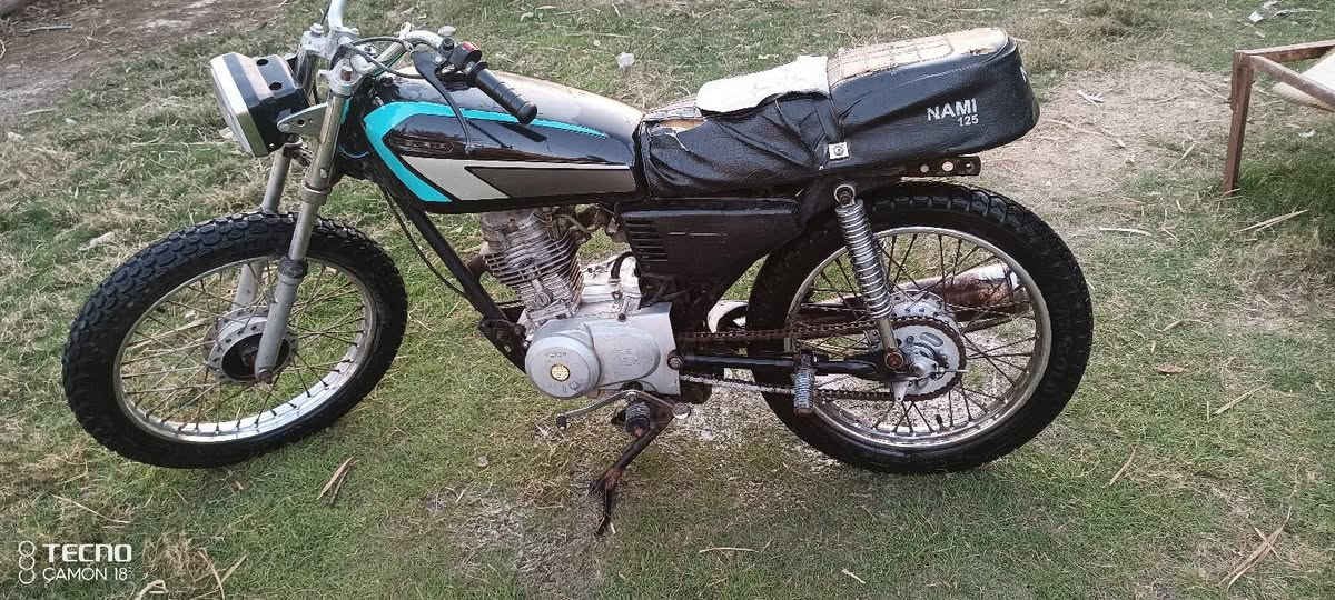 دراجه كلك . خير من الله بيها فقط اصبع 200 وبيها مجال


**إذا كنت صاحب هذا الإعلان وتريد حذفه لأي سبب، رجاءا أرسل رسالة إلى الدعم الفني**