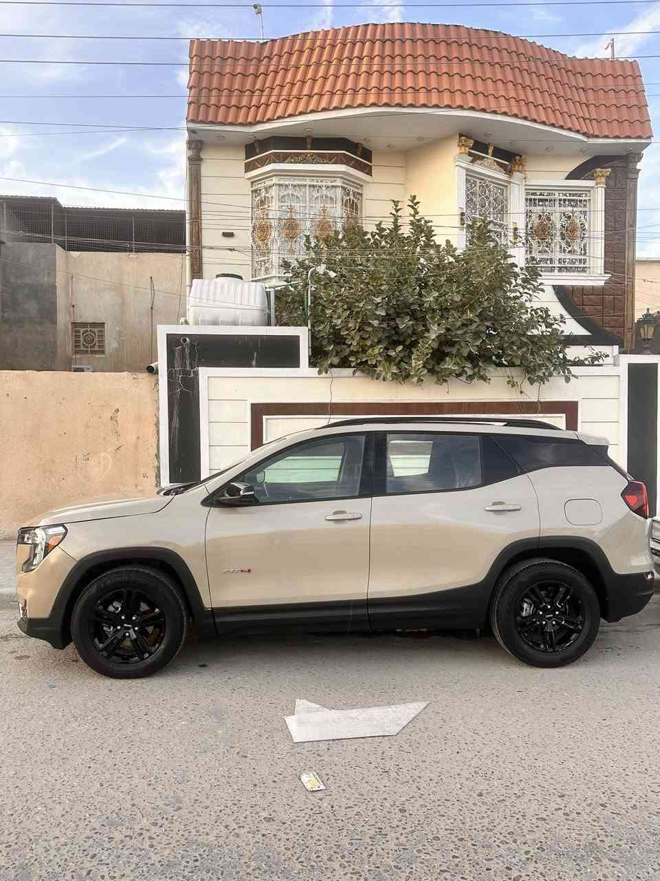 𝐆𝐌𝐂 𝐓𝐄𝐑𝐑𝐀𝐈𝐀 -2023- AT4

‎جي ام سي تيران AT4 موديل : 2023

‎اللوان : صحراوي مميز. 
  KMعداد المسافة :55 الف

‎حجم المحرك : 1.5L TURBO (4،سلندر)

ملاحظة: رقم الشاصي 
3GKALYEG4PL143003
ايرباك فقط دركة 
حرة مشروع وطني رقم بغداد تحويل ثاني يوم

‎المصفات : AT4
 
‎فول فول مواصفات 𝟏/𝟏

‎داخل اسود جلد
‎فتحة سقف بانورما
‎داتــــاشــــو
‎شـــاشـــة الكتـــرونـــي 
‎بصمة تشغيل
‎ابواب بصمة
‎تشغيل عن بعد (𝐑𝐄𝐌𝐎𝐓𝐄 𝐒𝐓𝐀𝐑𝐓)
‎شحن وايـــر لـــيس 
‎شاشة دشبول ديجيتال
‎سستم سماعات (𝐁𝐎𝐒𝐄)
‎كامـــيرا
‎هاند بريك بصمة
‎اوتو هولد (𝐀𝐔𝐓𝐎 𝐇𝐎𝐋𝐃)
‎اوتو ستارت (𝐀𝐔𝐓𝐎 𝐒𝐓𝐀𝐑𝐃)
‎اوتو ستوب (𝐀𝐔𝐓𝐎 𝐒𝐓𝐎𝐏)
‎رادار°𝟑𝟔𝟎
‎رادار امامي (تحديد مسار)
‎رادار جانبي  (نقاط عمياء)
‎رادار خلفي (التحذير من الاصطدام)
‎حساسات°𝟑𝟔𝟎
‎حساسات امامي
‎حساسات جانبي 
‎حساسات خلفي 
‎نظام : 𝐄𝐂𝐎
‎نظام : 𝐍𝐎𝐑𝐌𝐀𝐋
‎نظام : 𝐒𝐏𝐎𝐑𝐓
‎كشنات جلد 
‎كشنات كهربائي
‎كشنات خزن+ميموري 
‎كشنات هيتر
‎تحكمات استيرن 
‎استيرن هيتر
‎تبريد مركزي 
‎فورويل (𝐀𝐖𝐃)
‎لايتات 𝐋𝐄𝐃 ليد عدسة زينون بيلادي
‎بيلاجكتور 𝐋𝐄𝐃 ليد بيلادي
‎بكلايتات 𝐋𝐄𝐃 ليد بيلادي
‎ويل كروم

‎وبعد هواية مواصفات …

‎‏ ‎تفاصيل اكثر الاتصال علی ارقام التاليه 

‎‏ WhatsApp 
غير متواجد بالفيس🤍
☎️***********

‎عنوان📍البصرة
