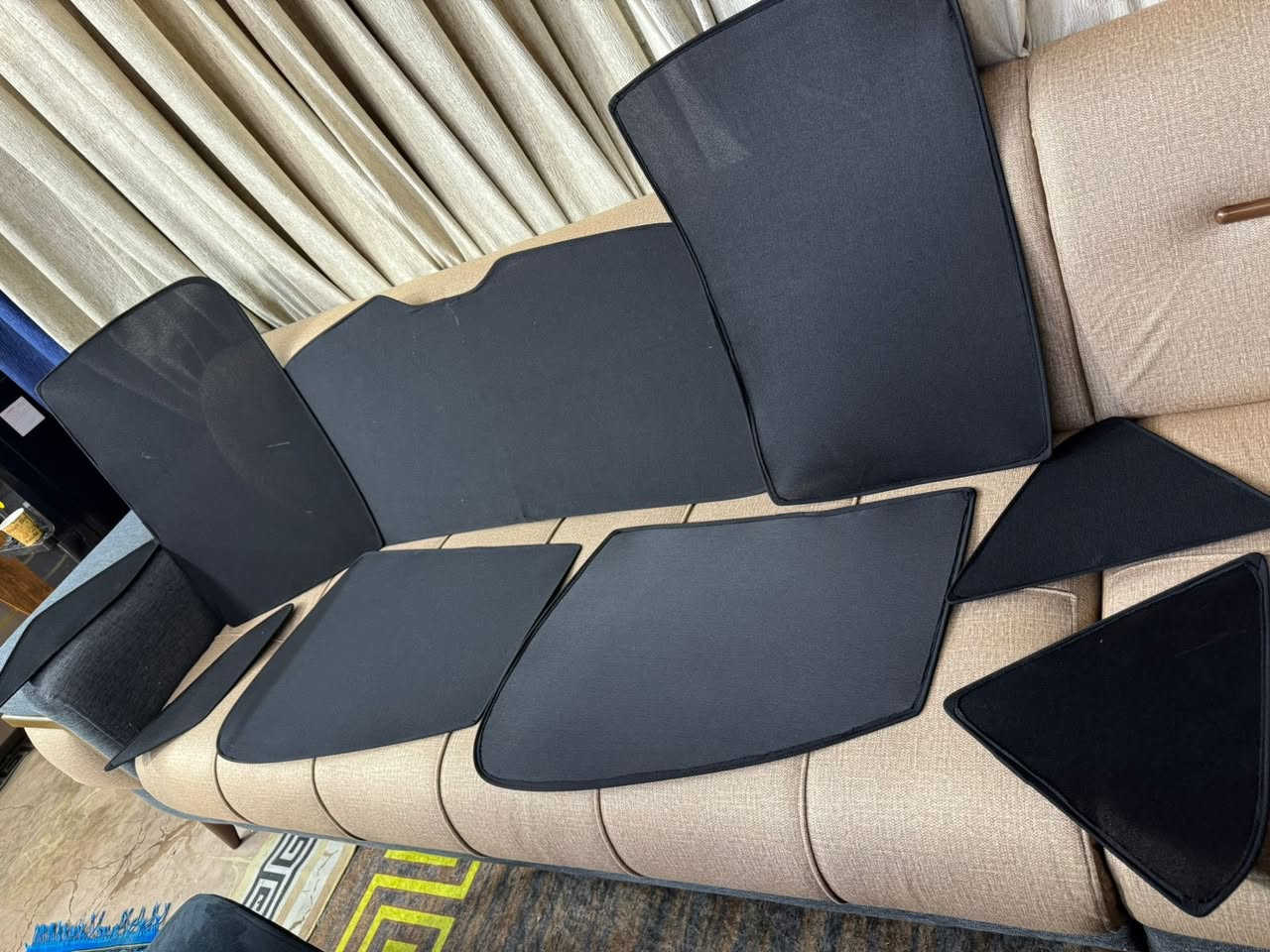 السلام عليكم بردات تضليل كويتي 100/100 اصليات مال كوينكس من موديل 2018 الحد موديل 2024 مكاني بغدد شارع فلسطين
صارهن شهر عندي السعر 40 الف ((***********))
