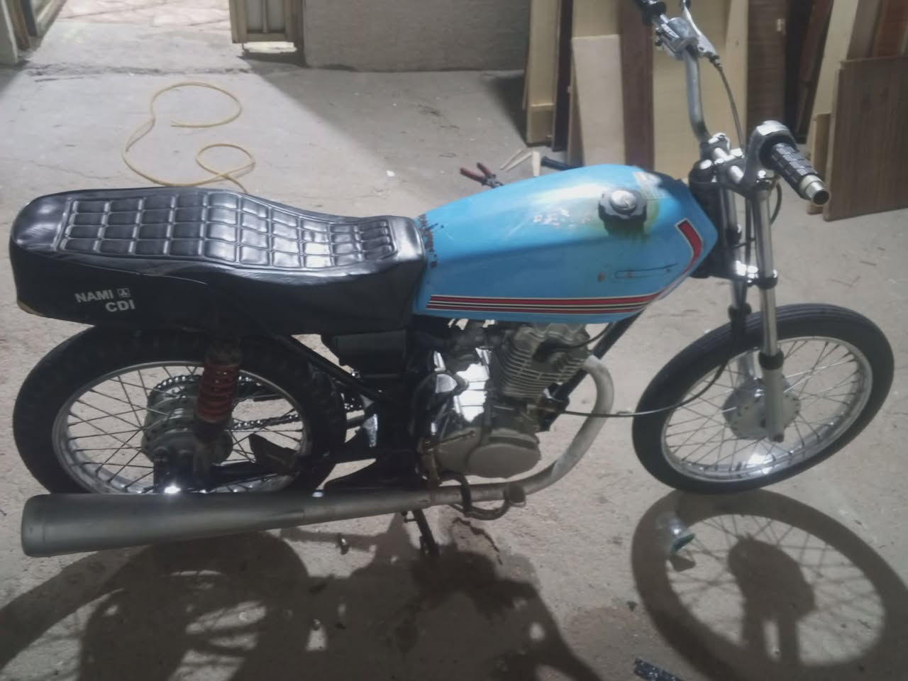 سلام عليكم شباب هاي دراجه أر تسعه ما بيهه شي بس باتري وتاير السعر 400وبيهه مجال قليل ولدراجه نامه ادوات نضيفه مفتوحهالسعر 400وبيهه مجال قليل العنوان البصرة كرمة علي الرقم ***********
