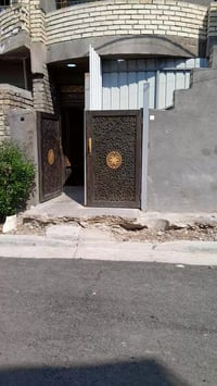 بيت لايجار طابق أرضي منطقة احي اسياء قرب مدرسه نابلس لاستفسار بل رقم٠٧...