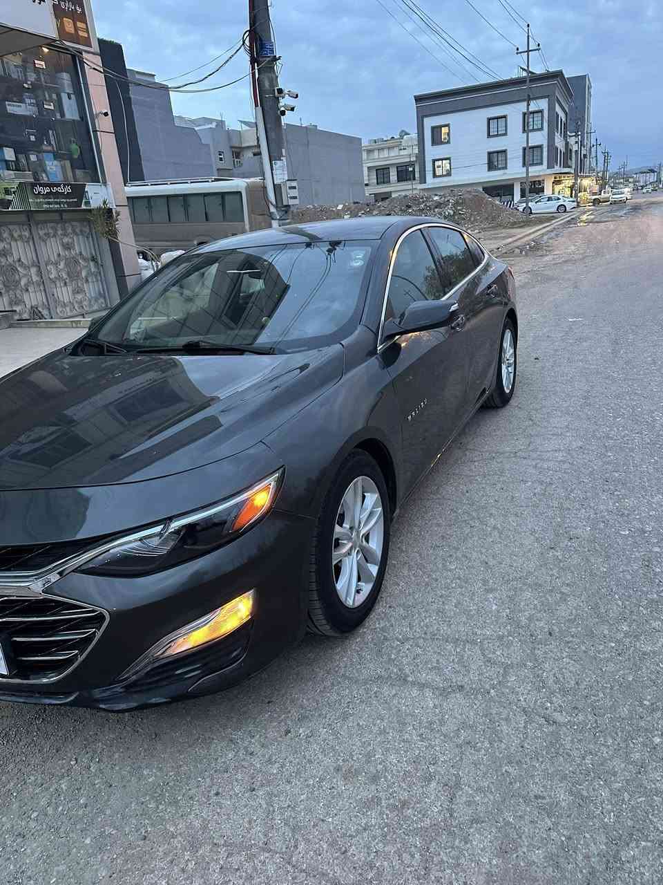 ماليبو 2017
مواصفات LT
بيها قطعتين فقط بدون دواخل ايرباگ ستيرن راجع سستم
بجم محدث 2024 مكان السيارة أربيل سعر 95 وبيها مجال
***********
