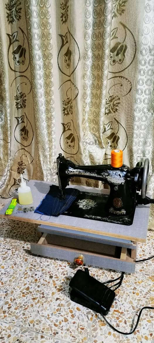 مكينه خياطه  سنكل بريطاني الاصليه شغاله


**إذا كنت صاحب هذا الإعلان وتريد حذفه لأي سبب، رجاءا أرسل رسالة إلى الدعم الفني**