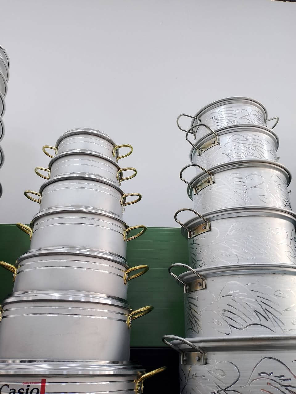 السلام عليكم زبائنا الكرام اليوم سوينالكم تخفيظات على سيت الفافون الاصلي الثقيل عشرة قطع سوينه علي تخفيظات كلش قويه من سعر 43الى 35 باقي يمنه بس لي بالمنشور الخصم على هل شي لمده يومين فقط يومين سيت الفافون الاصلي الثقيل عشر قطع ويتوفر أيضاً الكرانيت الزيتي والمواد المنزليه يمنه كلها سوينه عليها تخفيظات وخصم زورونا وتجدون مايسركم وكل الهلا بيكم في مول الزاب مدخل الناحية وحياكم الله


**إذا كنت صاحب هذا الإعلان وتريد حذفه لأي سبب، رجاءا أرسل رسالة إلى الدعم الفني**