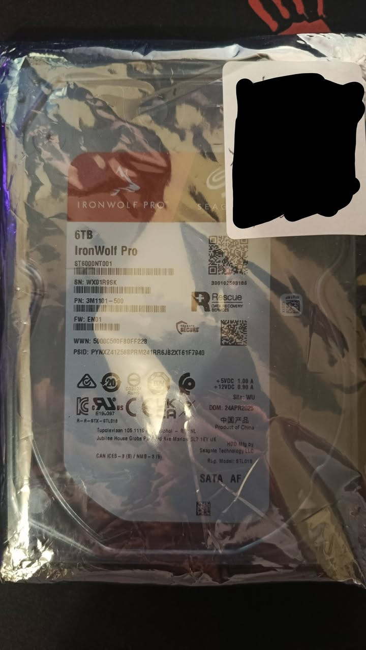 السلام عليكم 
هاردات جديدة 2

الأول:
 Lexar NM790 with Heatsink 1TB PCIe Gen4 (7400MB/s)
السعر: 250

الثاني:
Seagate IronWolf Pro 6TB ST6000NT001 (NAS)
السعر: 400
 
الرقم ***********
