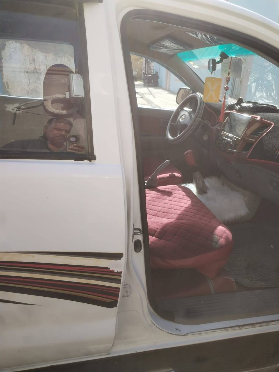 سلام عليكم عندي سياره البيع فلاونزة مديل 11 سياره مال جناي وحلوه كلش بيه بارد بل جاملغ يم سايق وبيه بارد بل باب مال وره صدر بدون ضربه بس بارد سياره حلوه كلش والله مكفوله مكينه وكير وحداديه تخم تاير كله جدد مكفولات سنويته ليوم 2030 مداور ثاني يوم السعر 145 وبيه مجال حك جيه مكان سماوه قضاء الخضر هاذه رقم تلفوني ***********
