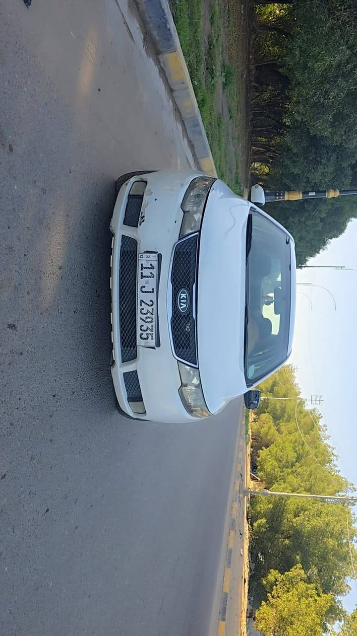 السلام عليكم سياره نوع فورتي موديل 2010 فول مواصفات واحد على واحد خليجيه  بصمه اسياره جاهزه كير مكينه حداديه تخم تاير تبريد تدفئه كله مكفوله العنوان كربلاء السعر 87 رقم الهاتف ***********
