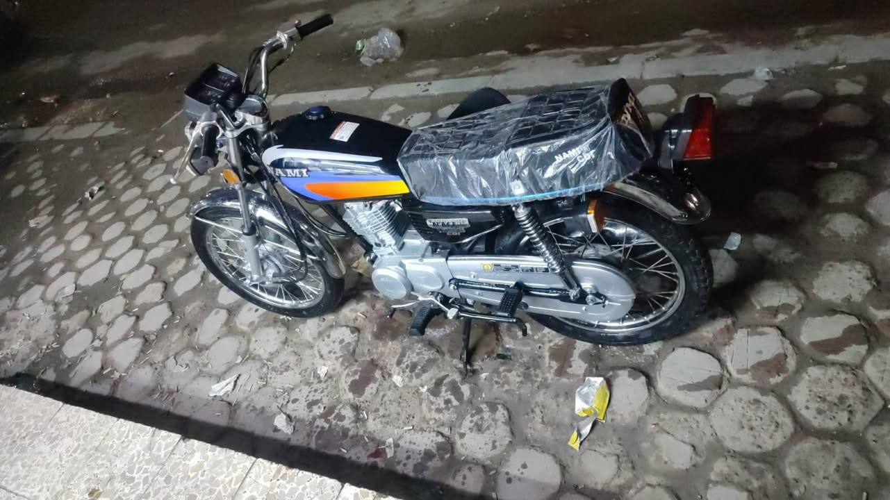 للبيع موديل ١٩اوراق كامله دراجه مكفوله  مكلف ب النشر صاحب الدراجه ***********
