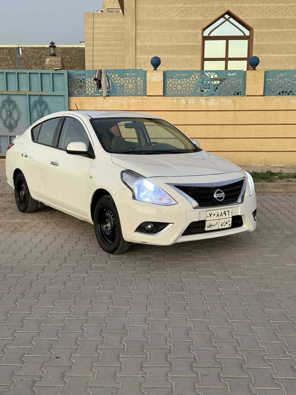 نيسان هنديه اصل موديل ٢٠٢٢

يدات نيكل -سبايدر-اي بي س جديده ماشيه 81فقط مكينه وكير وحداديه وتبريد جاهزه من كلشي السياره                                

السعر 98وبيها مجال 
____________
***********
