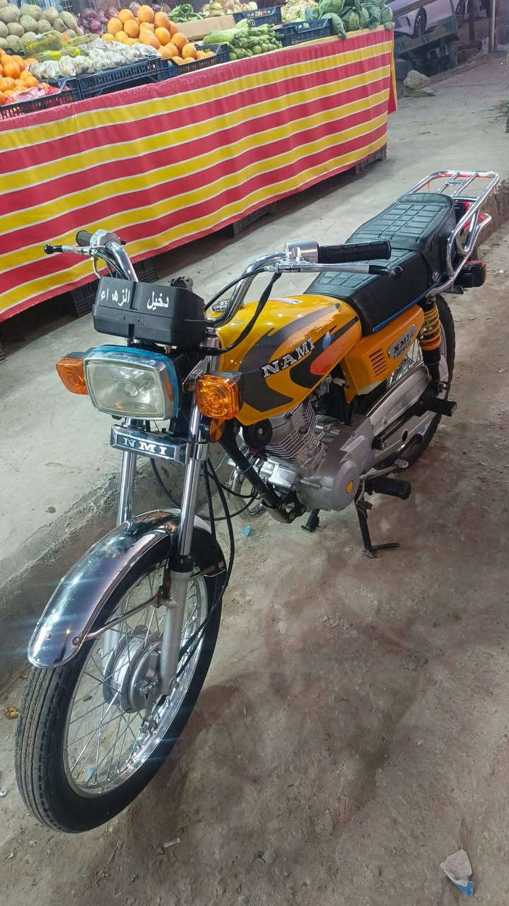 سلام عليكم حبايب 🙆‍♂️دراجه البيع امتياز رقم وسنويه نجف مدور ثاني يوم مديل 23طالعه 23مكفوله كله مامتعوبه نضافه فول شراي يجي خاص أو إتصال علي رقم  ***********فدوه مو شراي لا يشلع كلبي سعر خاص حبابب دراجه مكفولة كله 🙆‍♂️❤🛵
