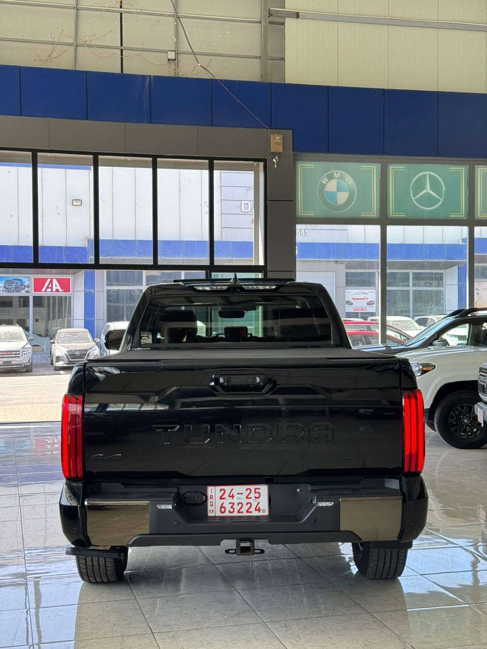 سلام عليكم
للبيع او مراوس حسب القناعة 
تيوتا تندرا 
موديل 2023
مواصفات فول واحد على واحد
TRD هايبرد توين توربو 
سيارة داخلة كلين 
بالشحن صاربي يم بك لاين صبغ شبرين تقريبأ 
عنوان ،كركوك او اربيل 
سعر //430 وبي مجال
للاستفسار ***********
