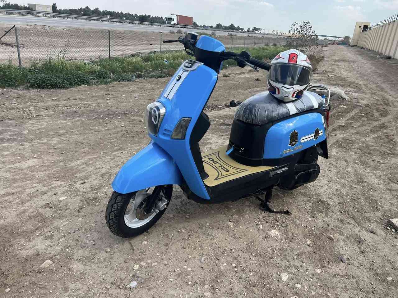 دراجه بوليسي نوزل دراجه خير من الله مكفوله من مكينه ومن كلشي والدراجه احله من الصوره نكره سلف ولا تخر كهربائياته كله شغاله 
السعر 800 وبيه ومجال حك الجيه مستعجل على بيعته الله شاهد 
رقم /*********** فقط اتصال
