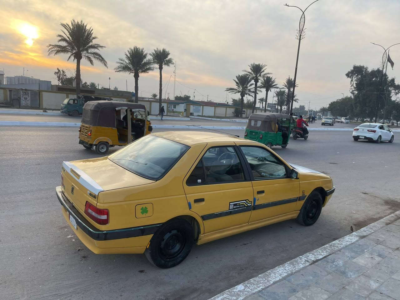 سلام عليكم 
بيجو لميس موديل ٢٠١٦ مكفوله بيه تكحيل بل جاملقات الاماميه والباقي كله مكفول جديد مكينه و كير وصدر ودوشمه 
العنوان بغداد مدينه الصدر منطقه الاورفلي 
السعر ٤٠ وبي مجال 
الرقم ***********
