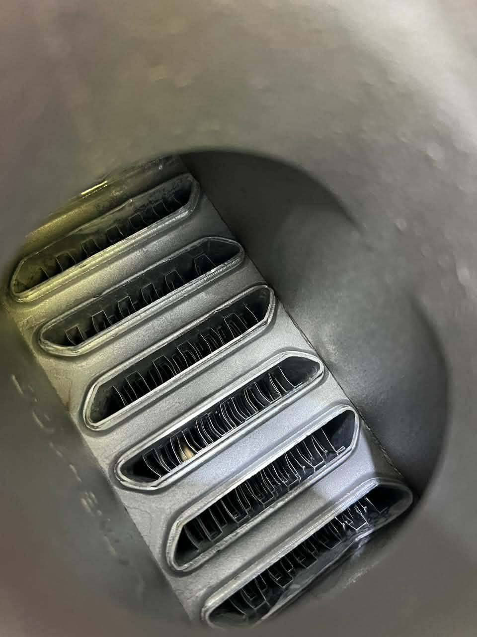 سلام عليكم للبيع انتر كولر حجم  50العرض الارتفاع 30 مكاني المنصور جديد شوفت عينك ماركه  Dapex . ***********
