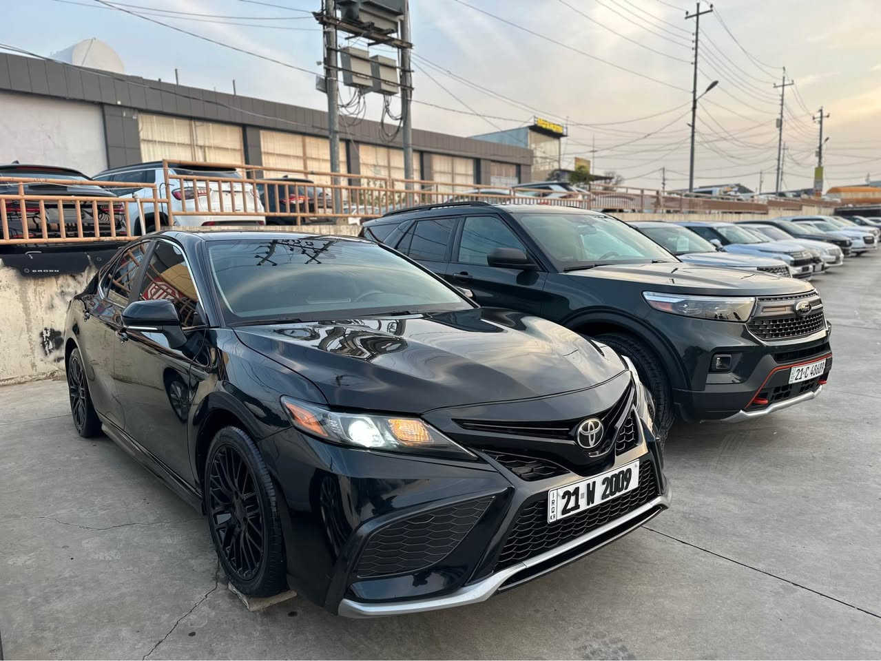 سلام عليكم 

تويوتا كامري 2023

السيارة حادثه جاملغ و حافة بونيد صبغ فقط 

مكان السيارة سليمانية 

مواصفات seبلاك 
شاشة جبيرة 
كاميرا 
حساس 
رادار امامي  
گيج الكتروني 
كشنات جلد 
كشنات كارباء 
سويجين شركة ويا 
هندربريك بصمة 
انظمات قيادة 
رادار جانبي 
تبريد قطعتين 
شفتات استيرن 
ماشية ٣٥ ميل 

السيارة كلش حلوة و جديدة بلواقع هم 
كير و مكينة كله مكفول بدون اي عطل 

سعرة ٢٢٠$ بي مجال 

رقمي *********** السليمانية, العراق
