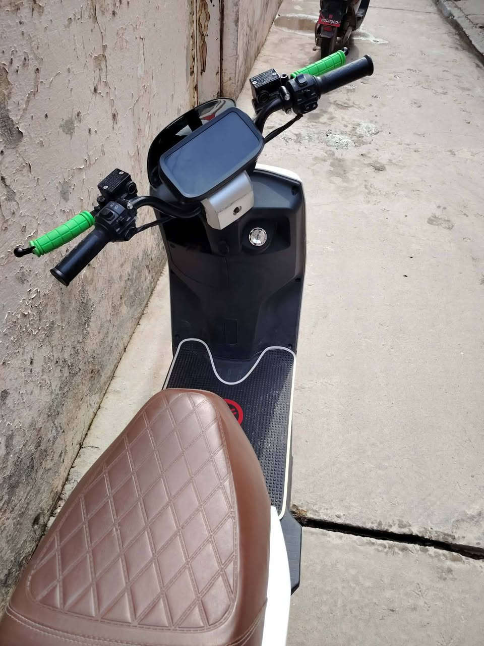 للبيع
السعر خاض


**إذا كنت صاحب هذا الإعلان وتريد حذفه لأي سبب، رجاءا أرسل رسالة إلى الدعم الفني**