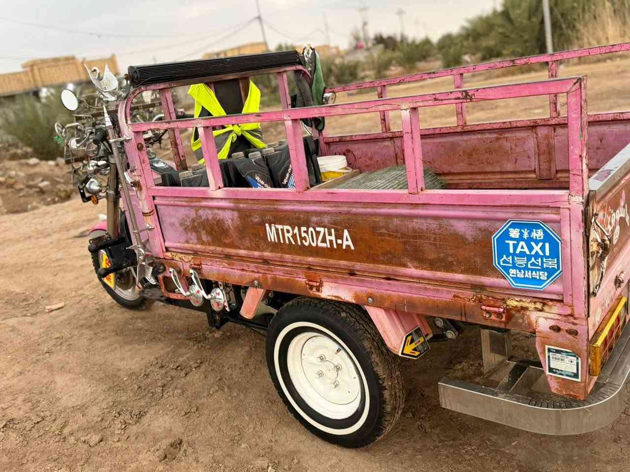 ستوته MTR مديل 2018 للبيع
ستوته جاهزه مال جناي ربع ماتذب عليها 
اوراق طالعه من جبرين لونها ب الاوراق وردي 
شاصي مكفول ومحرك مكفول كفاله عامه الستوته 
مكان الستوته  ناصريه والشراي بي خير ويدلل 
واتساب واتصال وخاص متواجد 
***********
