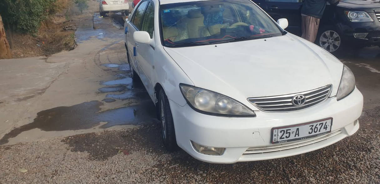 كامري ٢٠٠٥ خليجي السعر ٨٧ بيه باب مبدل بدون دواخل وباب بيه بارد الرقم دولي للتواصل *********** وتس اب
