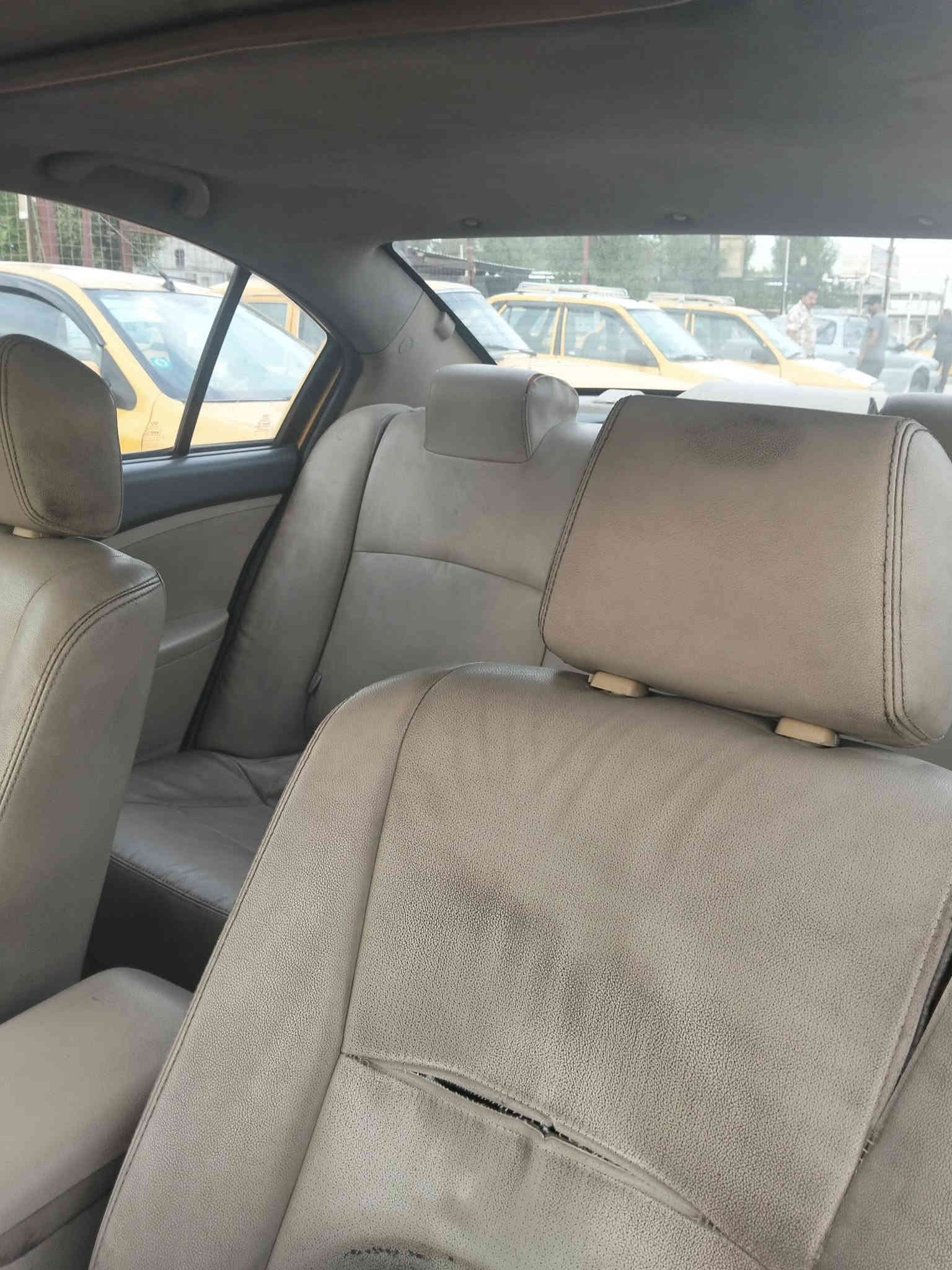 شيري E5 للبيع غير متواجد ع الفيس سياره بلادي قطره صبغ مابيها بس بارد باب سايق محرك بلاد تبريد تدفئه تخم تاير فتحه سقف مري كهرباء سياره حلوه بيها بس جوزه البك تتبدل بالكونترول السعر 47 وبيها مجال اني عندي وكاله شرعي موجود يمي بس احول بسمي وتتحول بأسم اليشتري ياخذ تحويل مني ***********
