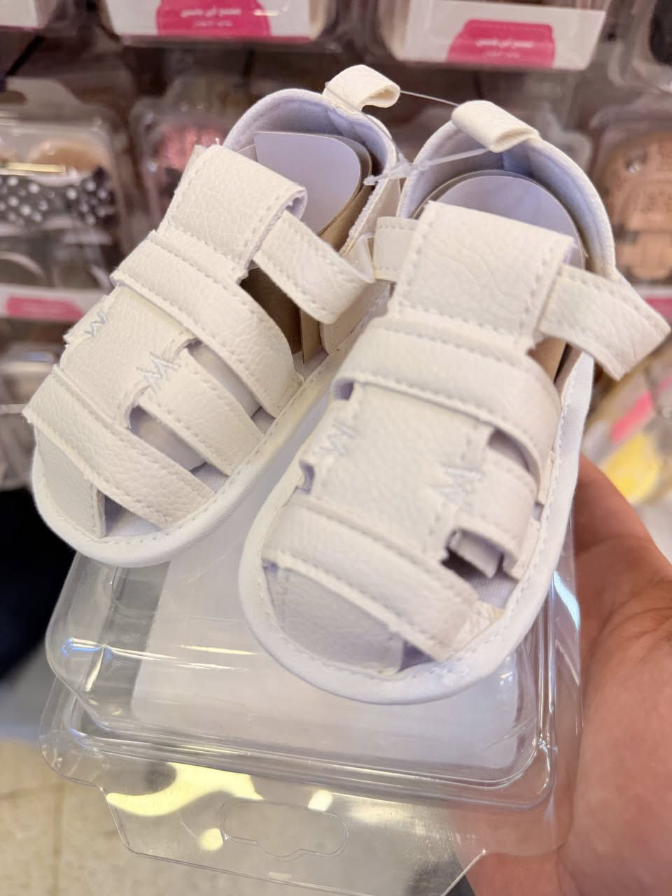 #وصلنا_حديثاً😍 
            موسم الصيفي
 على بركه الله #افتتاح موسم الصيفي
#وفرنالكم احذيه ولادي شغل فول نزاكه جديد يمنه وبس
قياسات 11—12—13 من 3 شهور الى سنه وشهرين
#تشكيله_رائعه من الموديلات والالوان ❤️
العنوان ميسان شارع التربيه #فرع شاكر الهاشمي
مقابيل معرض بوتيك الاحذيه 
متوفر خدمه توصيل داخل #محافظه 
التواصل واتساب ***********
التواصل انستكرام zer1.b1
