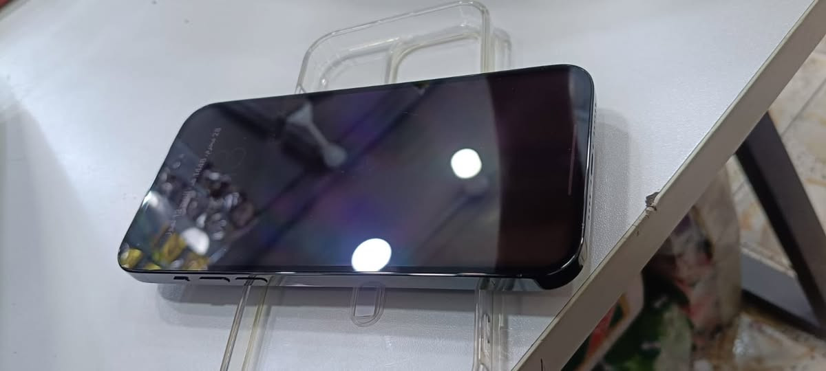 السلام عليكم لبيع آيفون 14برو ماكس جهاز
شريحة اكترونية
ذاكرة 256
بطارية🔋92
نضافة 100‎%‎100

سعر 825وبي مجال قليل 

رقم الهاتف:***********
