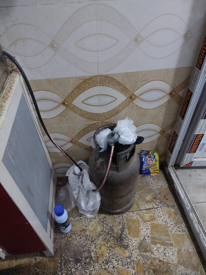 اثاث مستعمل نظيف  ماخذه جديد متوازي ع بيعتهن لبيع كل الغراض واكو نواعم بعد ممصورهه
واتساب ***********
السعر خاص للي يريد يأثث بيهن او ع باب الله يستفاد بيهن
