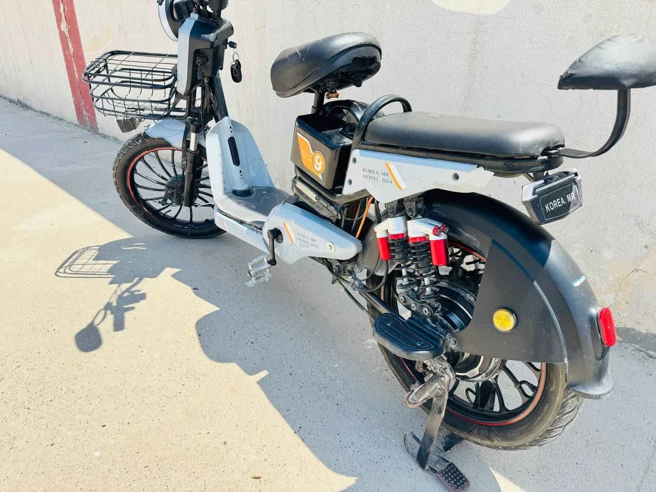 ماطور شحن حجم 20 شغال كامل 4بطاريات سعر 90 وبي مجال بسيط


**إذا كنت صاحب هذا الإعلان وتريد حذفه لأي سبب، رجاءا أرسل رسالة إلى الدعم الفني**
