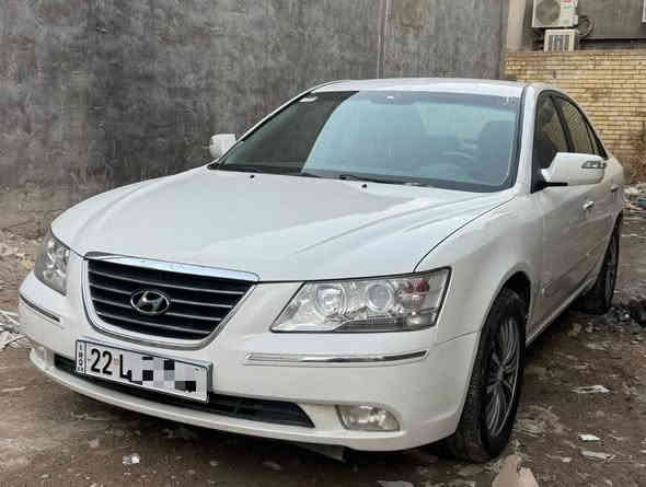 السلام عليكم
للبيع ادوات ادوات 
سوناته 2010
جهازة من كلشي 
مكينة كير مكفولة
سيارة جهزة على ربع عشرين حبة 
رقم سنويه 
السعر 53
العنوان بغداد الدورة 
***********
