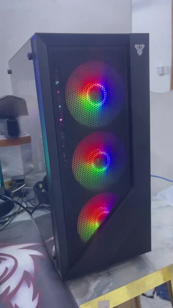 سلام عليكم شباب 
تجميعة Xeon للبيع
E5 2670
Ram 8G 3200G rgb
Rx 580 8G
SSD 120G +hdd 500G
Power fintech 550w
السعر ٢٥٠ الف وبيها مجال بسيط 
ع الفحص والضمان 
يوجد توصيل


**إذا كنت صاحب هذا الإعلان وتريد حذفه لأي سبب، رجاءا أرسل رسالة إلى الدعم الفني**