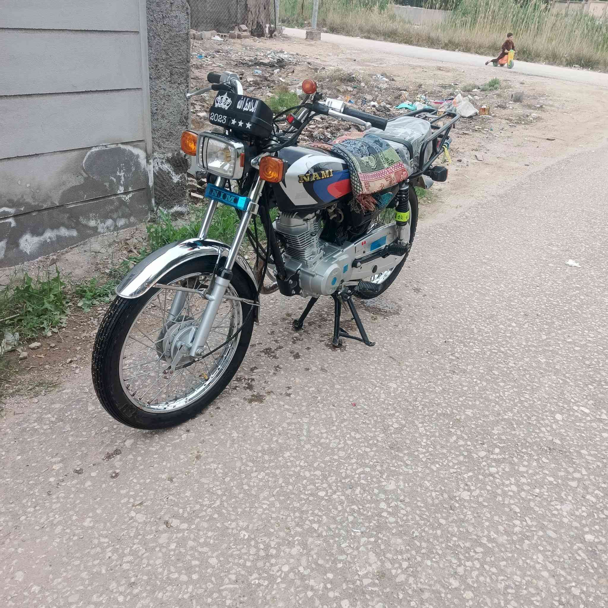 مكاني كربلاء حي العباس 
سلام عليكم دراجه البيع موديل2025طالعه بل 2026سوبايه طابقين كشن رابيدو ابو القاعتين الصلي لايت عالي ناصي دبل شاره الدراجه حله من الصوره تعال وشوف السعر 650وبيهه مجال شراي تعال خاص مو شراي طلع كبل


**إذا كنت صاحب هذا الإعلان وتريد حذفه لأي سبب، رجاءا أرسل رسالة إلى الدعم الفني**