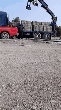 يوجد لدينه بلوك درجة اولى سعر الف مطروح بلمعمل 460الف كافة محافظة ديالى وبغداد الاتصال ب***********
