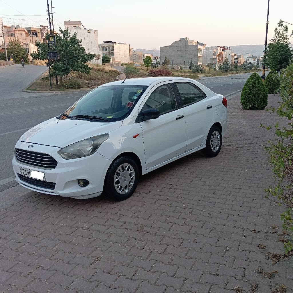 فۆڕت فیگۆۆ مۆدێل ٢٠١٦ سبی بەفری گێڕ اۆتۆماتیک مەکینە ٤بستۆن گێڕوو مەکینەو تەبریت تەقەو ڕەقە بەشەرت تەبەی گێڕی نیە ١بەڵە بویاخی هەیە بێ ناوگڕتن تەرزەی نیە ١٤٦ هەزاڕ ڕۆشتوە سەنەوی ڕەقەمی تازەیە ٤تایەی تازەی لەزیرە باتڕی تازەیە سعر ٧٣ گڵاو معامەلە لەسلێمانی زم *********** فایبەڕ واتساب لەسەڕە شربازهير, السليمانية

