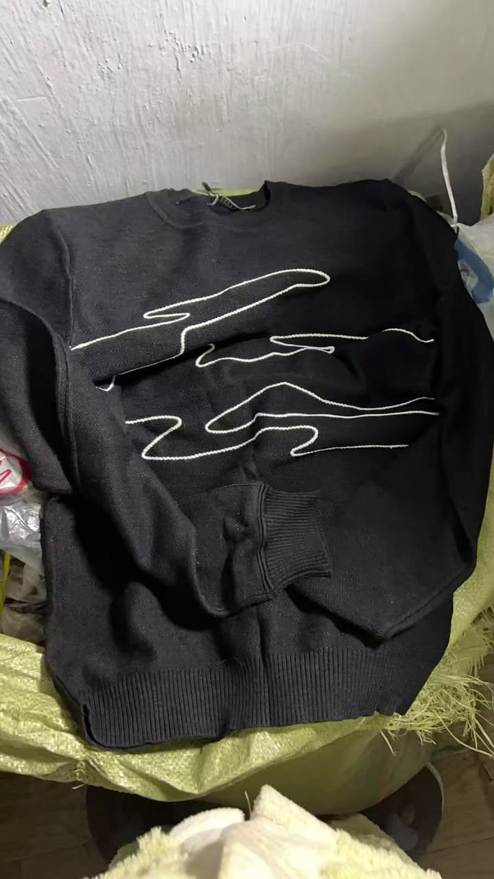 ملابس رجالي جديدة – جملة فقط
طن كامل (تيشيرت، هودي، قمصلات، بجامات)
 شوف الصور..
البيع دفعة وحدة

التواصل خاص أو واتساب 
***********
