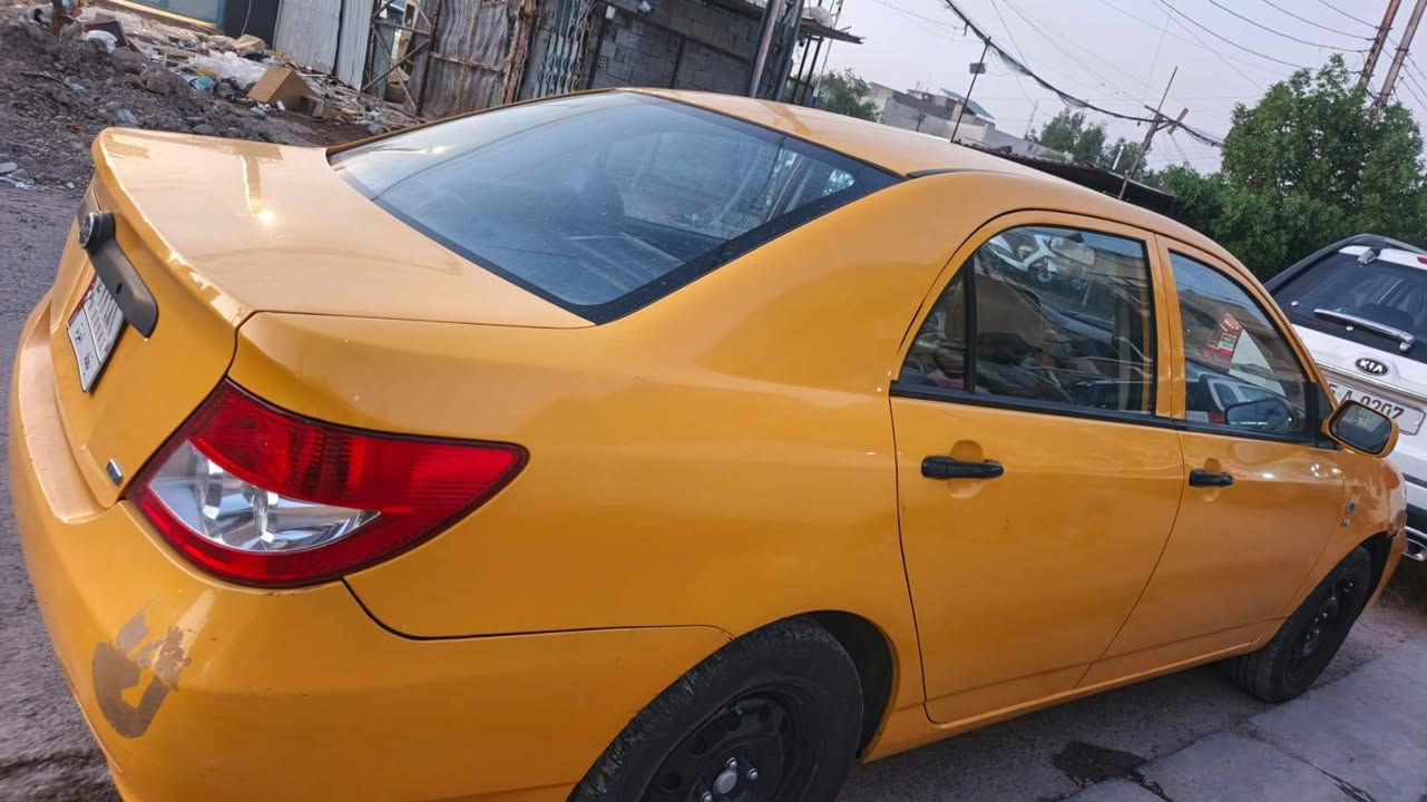سلام عليكم بي وايدي موديل 20مطلوبه سنه كلج جديد مكينه جديده منضومه تبريد باب صبغ وداير جاملغ معمر خلف سايق  مكان بغداد شعب سعر 67     ***********
