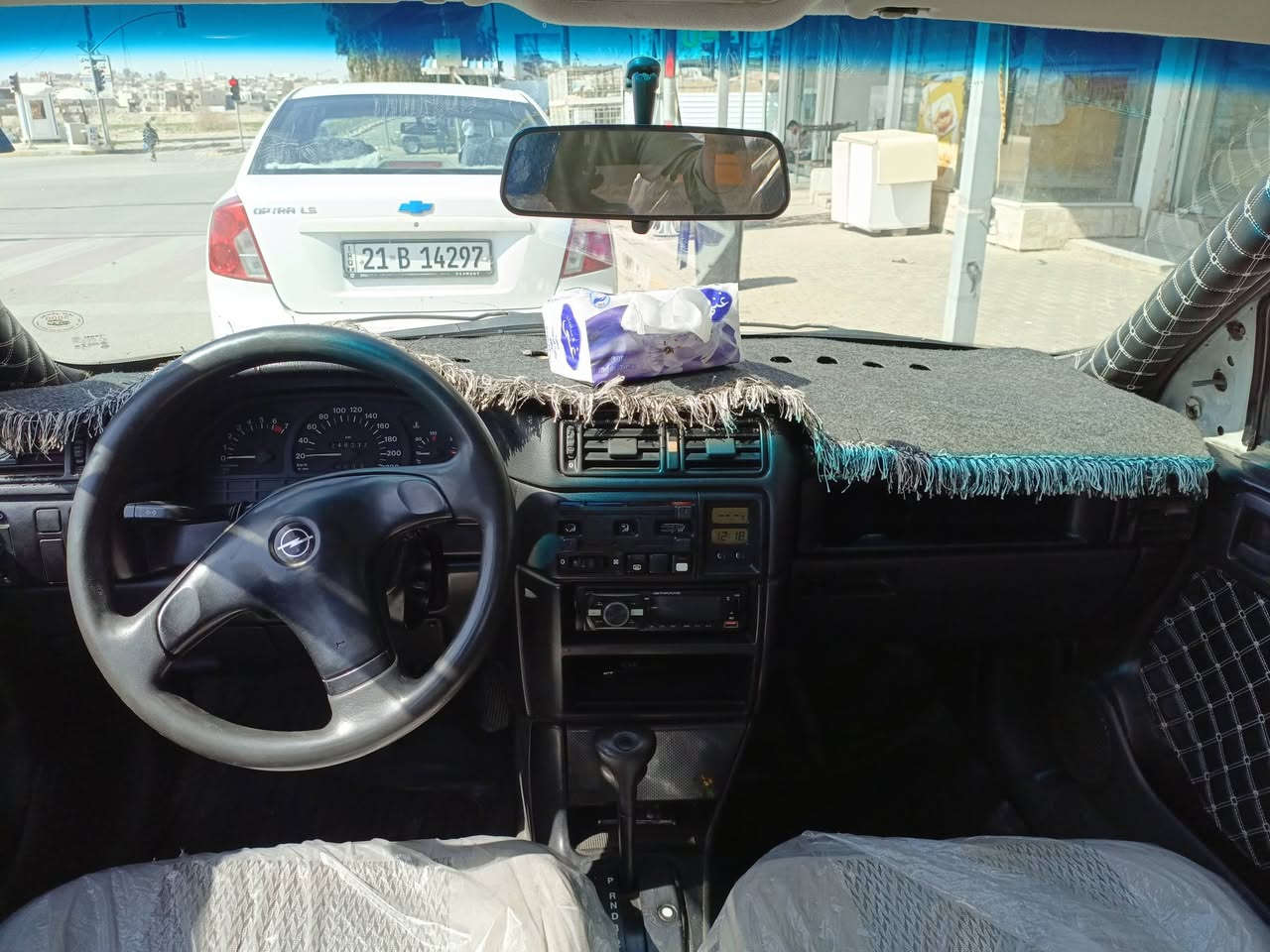 اوبل فكتر أ موديل ١٩٩٤ رقم و سنويه و هزة و فحص جديد حتا ٢٠٢٩ ب شرط تحويل باسمي. صبغ بيلادي  هلا لات مصالح. اربع سمعات جديد اربع ويل طايه جديد. اتوماتيك محرك ٢٠ . . ب شرط. كير و مكينه. كؤبؤن بنزين موجود  . رقم مووبايل ***********. مكان كركووك . سعر ٥٠ و بهامةجال
