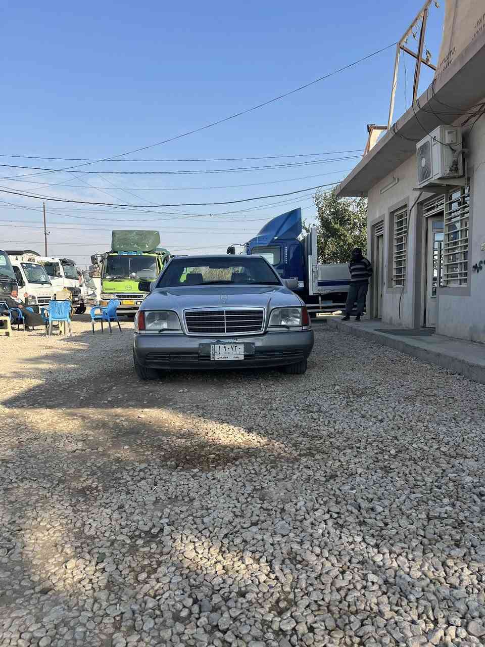 السلام عليكم مرسيدس موديل ٩٤ سياره جاهزه ممعنه الكلمه بدون حادث شرط ولا خياس مكينه جديده حيل كير جديد مكاني كربلا الحسينيه  ٥٢.  وبيهه مجال ***********.  ***********
