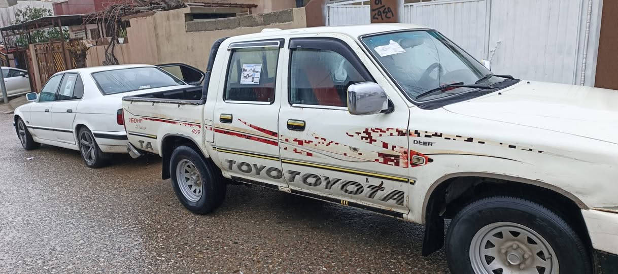 دێر مەنەفێس ئەسڵی گێر و مەکینە و تەقەو رەقەی بەشەرت کارەبای هەمو ئیش دەکات گێچو فڵچەو لایتو چواریو قفڵ مەرکەزی هەر هەموی بەشەرت نرخ 29گڵا و مەجالێ  ژمارەی مۆبایل *********** ئەم ژمارە واتسابی لەسەرە طوز, صلاح الدين
